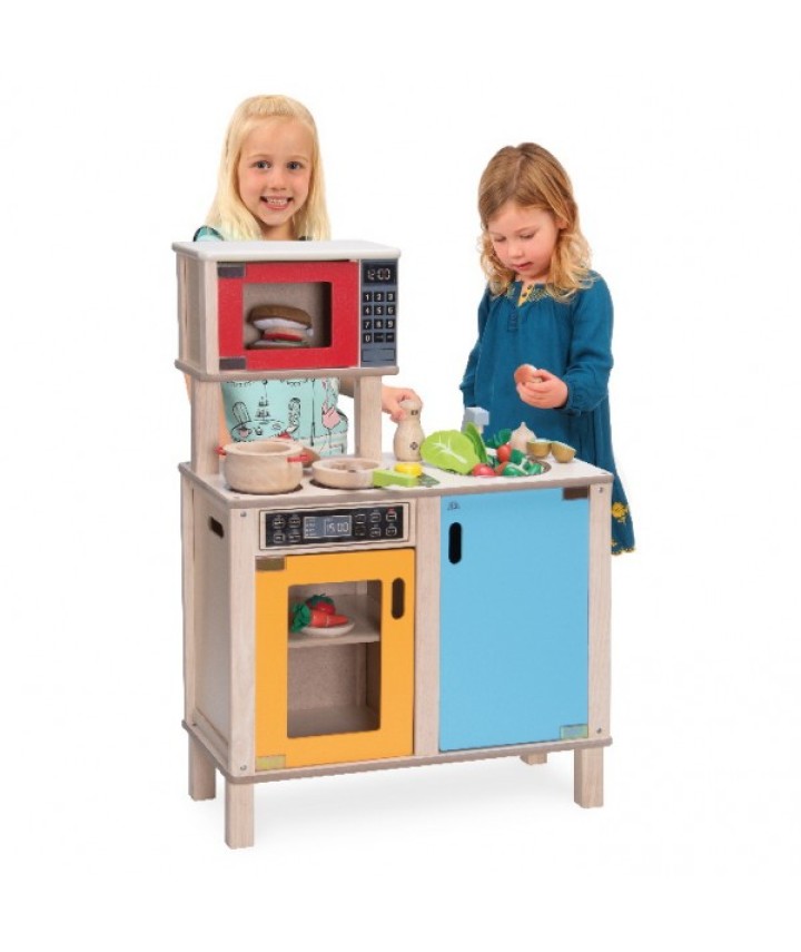 Little Chef Station 